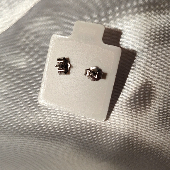 New Sterling Silver Amethyst Stud Earrings Surrounded By Rhinestones - Picture 2 of 3